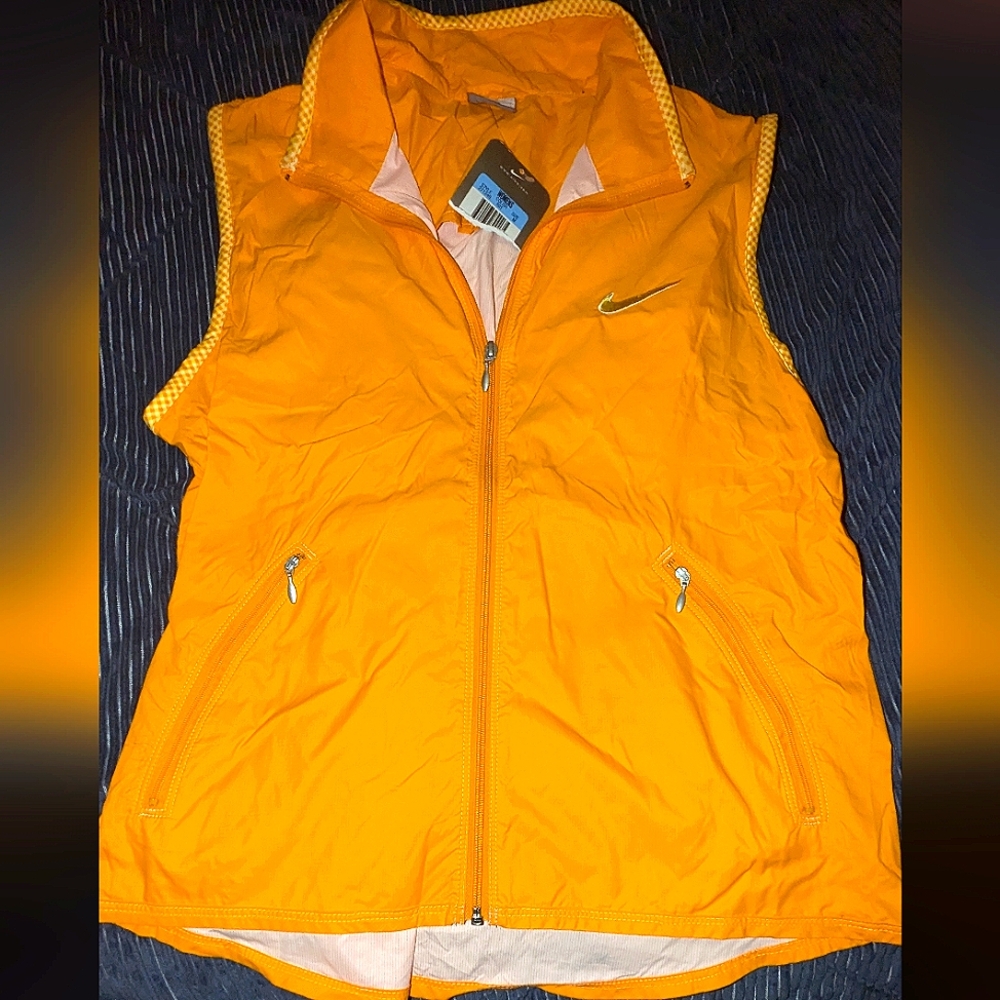 Nike Vest NWT